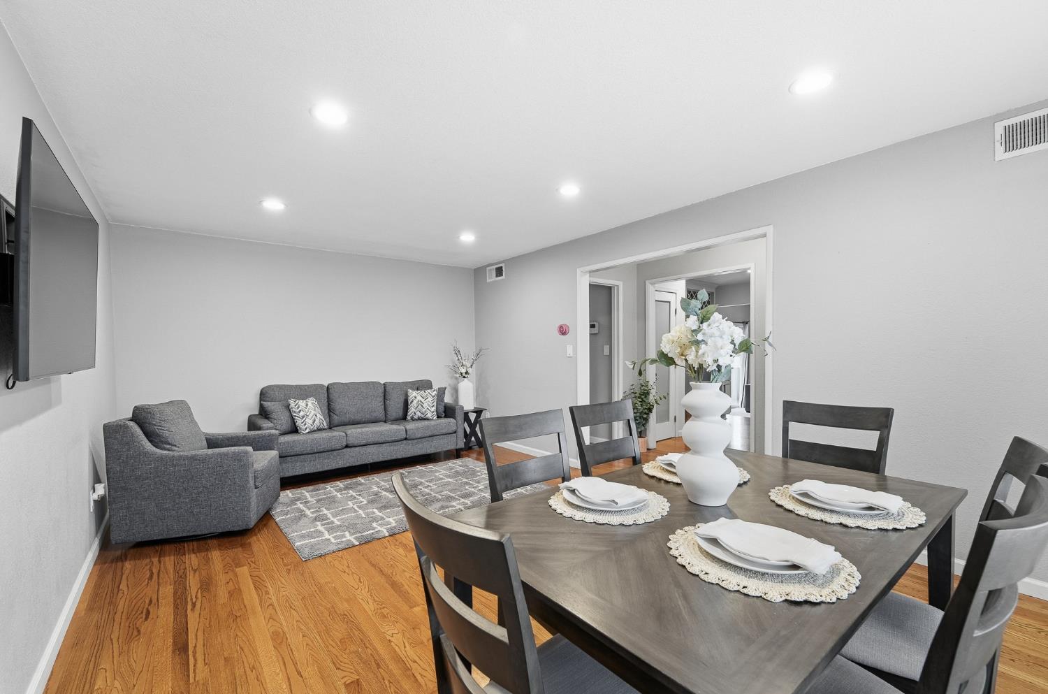 365 Birchwood Ct, Modesto, CA 95350