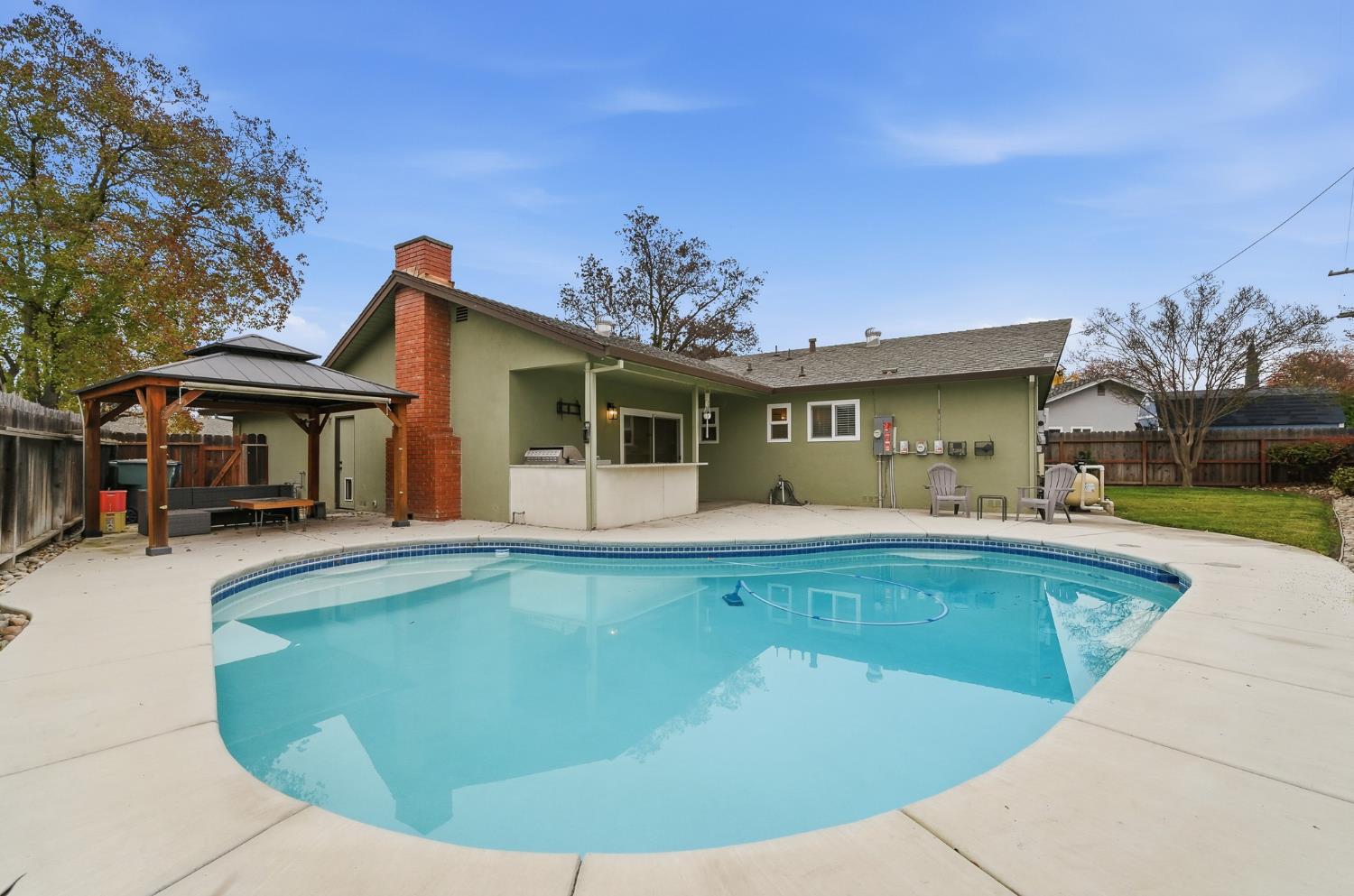 365 Birchwood Ct, Modesto, CA 95350