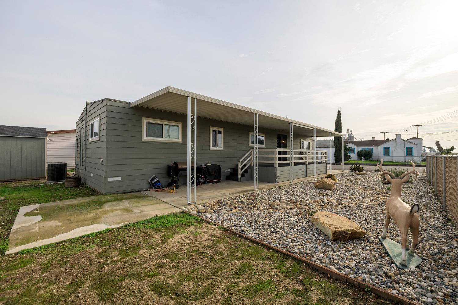 4812 Esmar Rd #49, Ceres, CA 95307