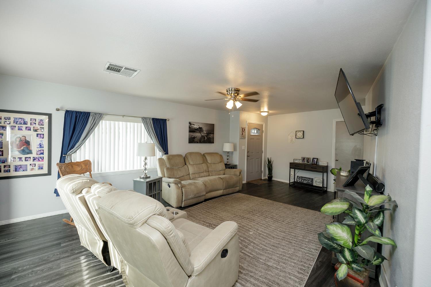 4812 Esmar Rd #49, Ceres, CA 95307