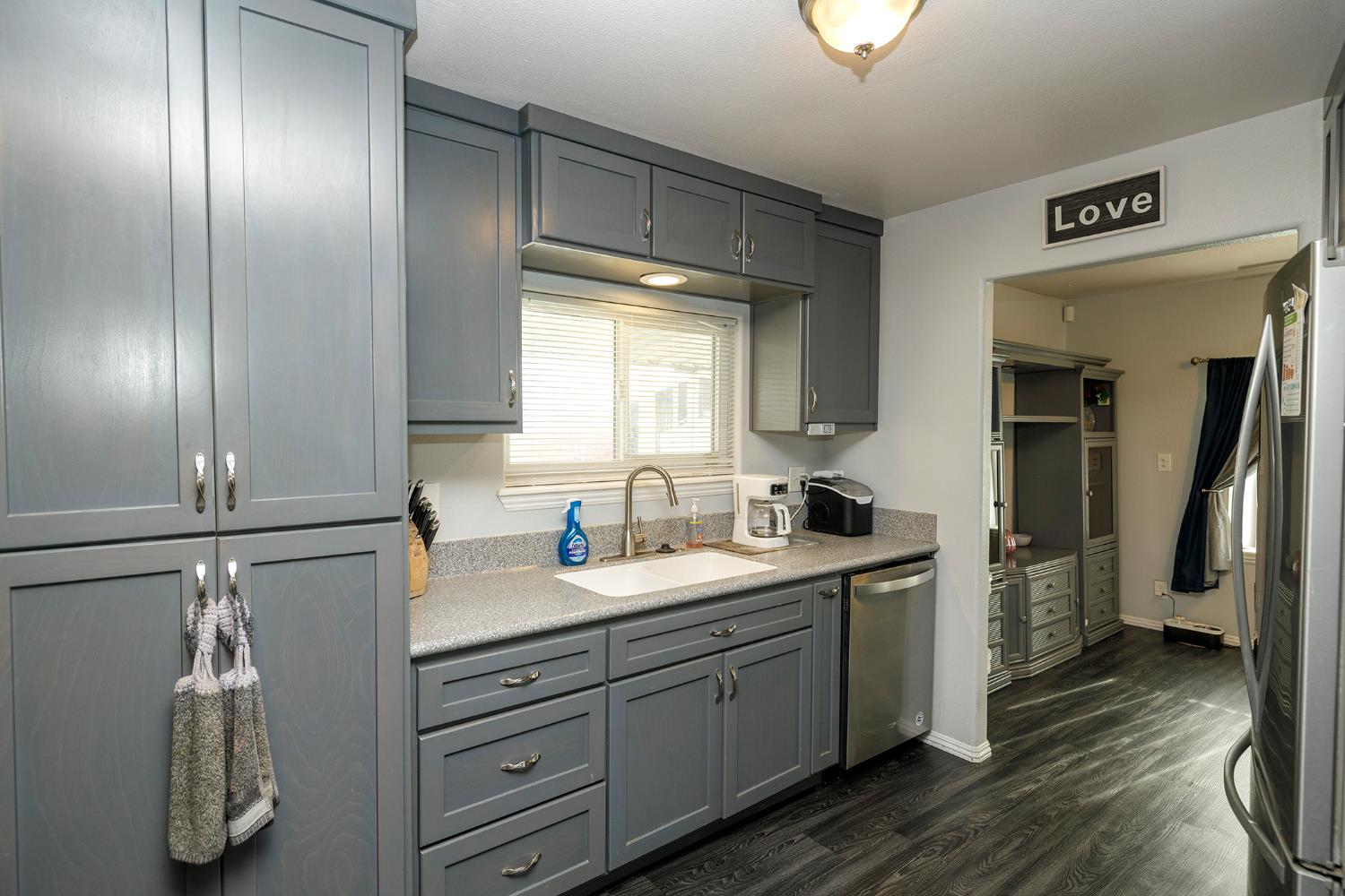 4812 Esmar Rd #49, Ceres, CA 95307