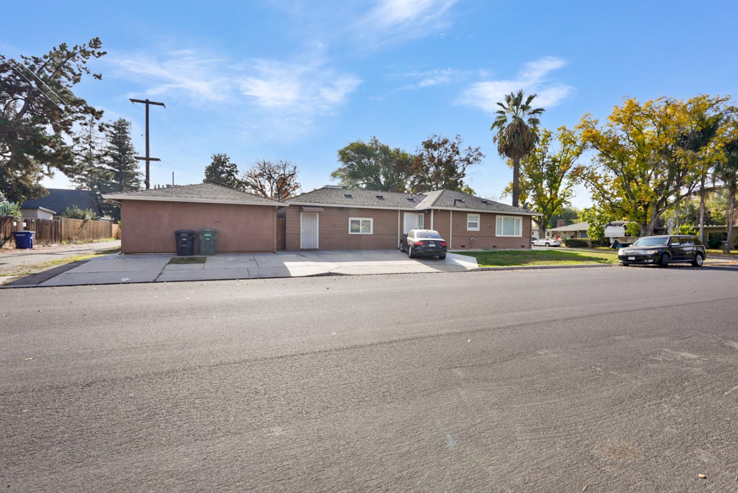 1436 Albany Ave, Modesto, CA 95350