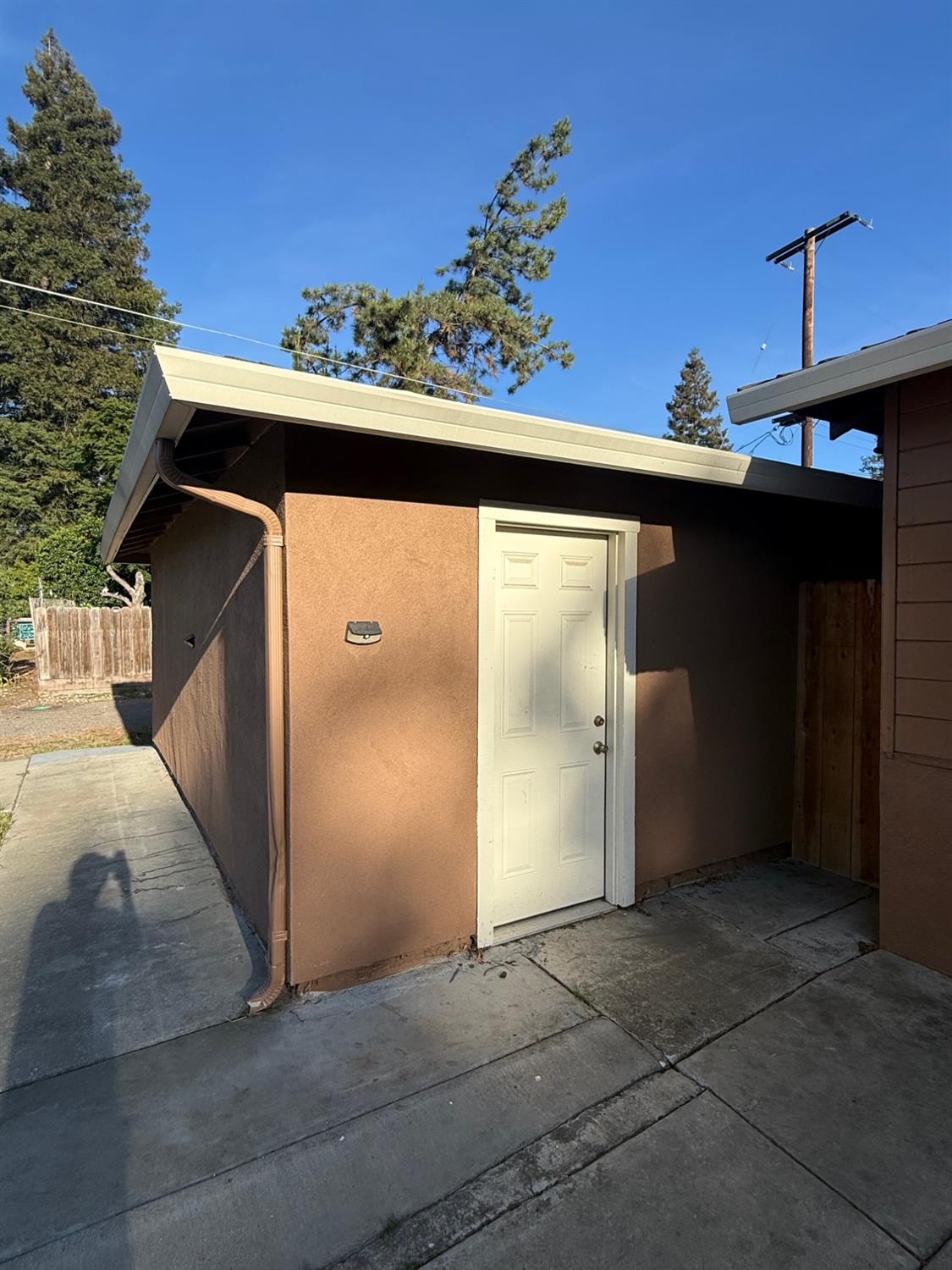 1436 Albany Ave, Modesto, CA 95350