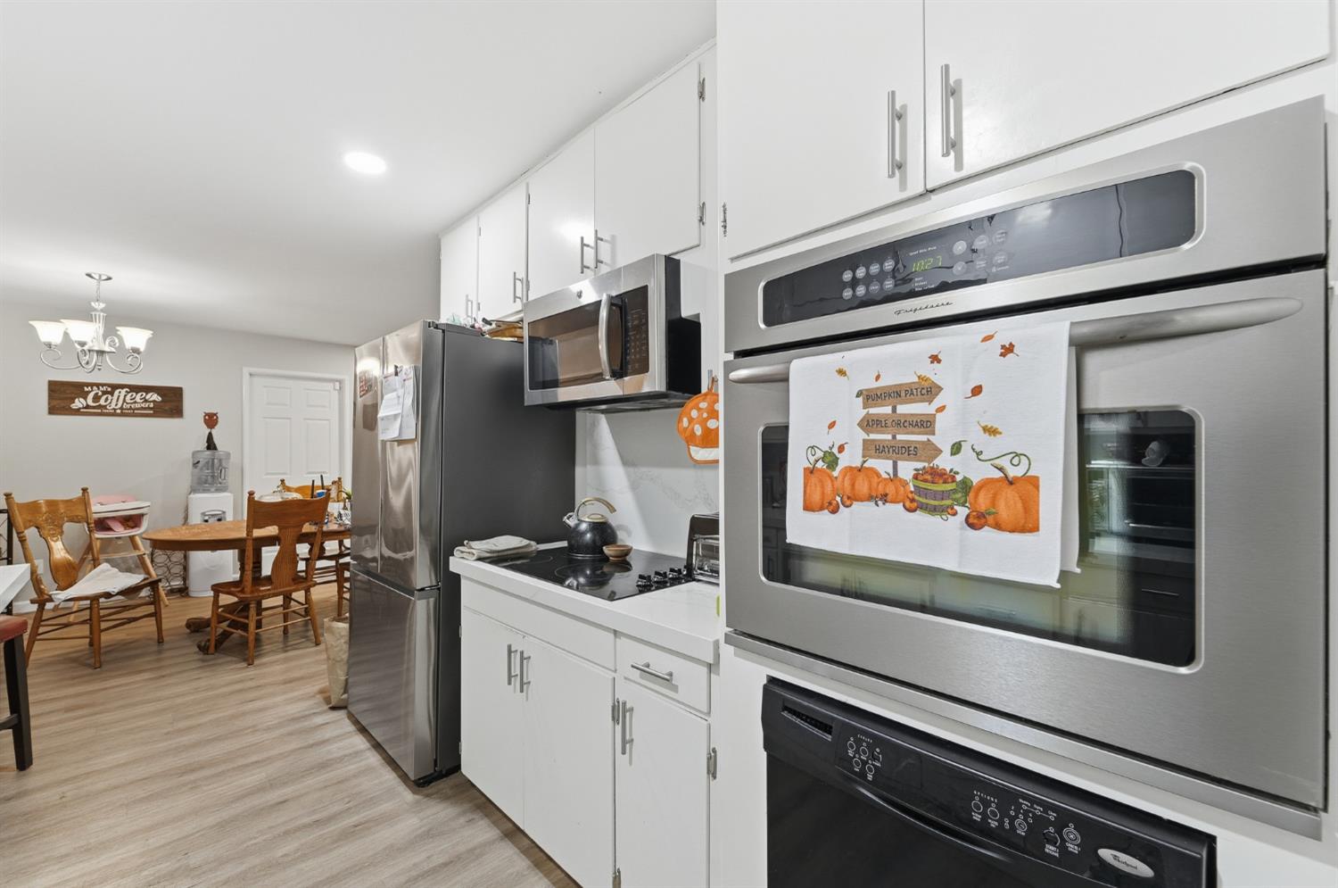 1669 Wylma Way, Modesto, CA 95350