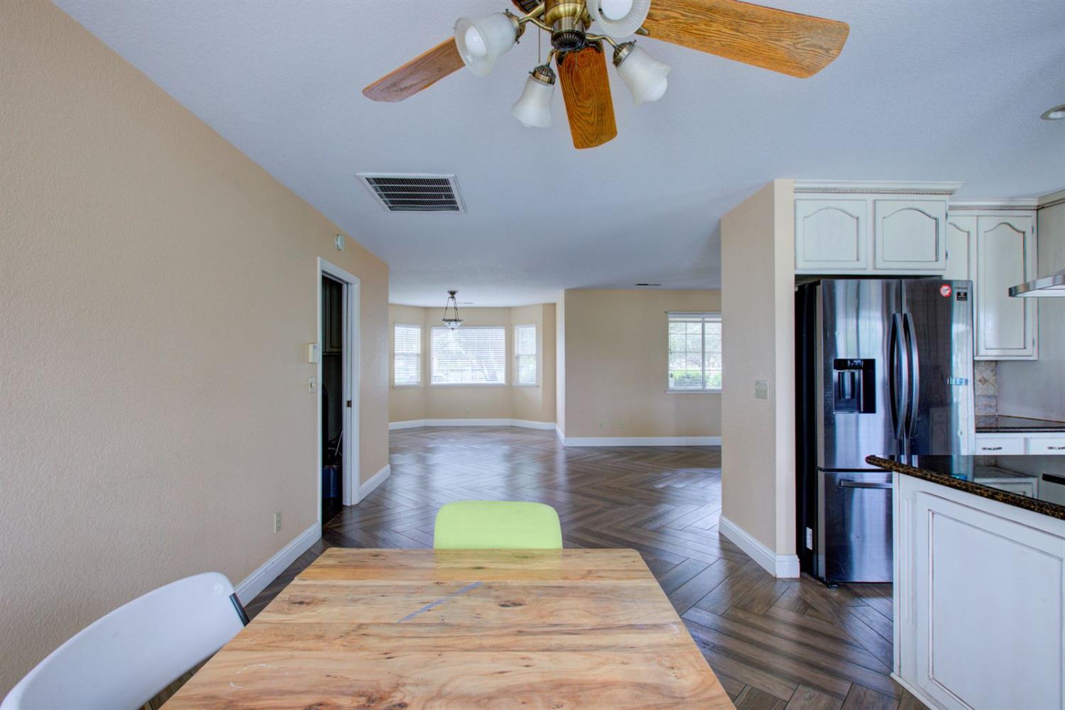 1624 Golf Rd, Turlock, CA 95380