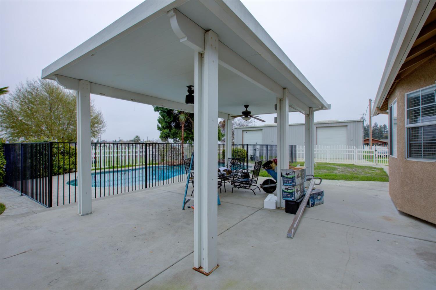 1624 Golf Rd, Turlock, CA 95380