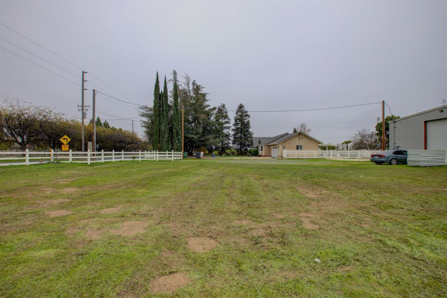 1624 Golf Rd, Turlock, CA 95380