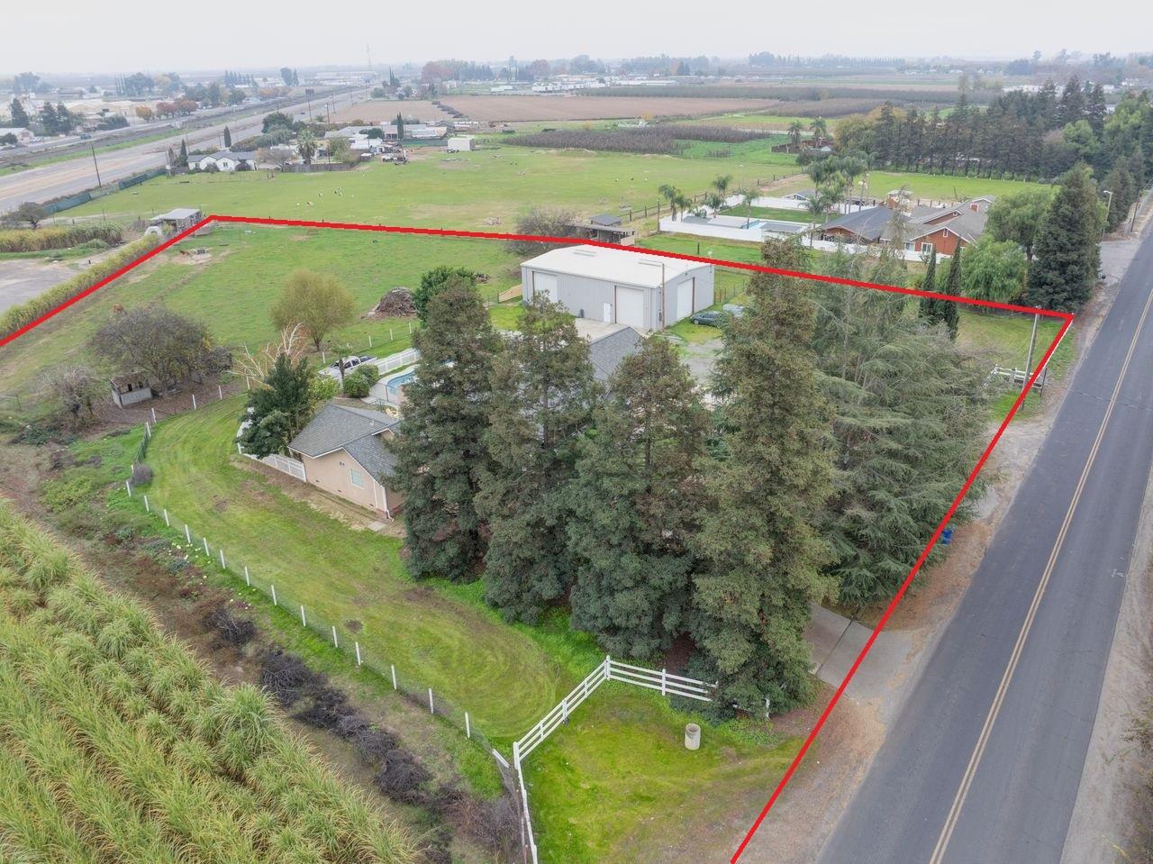 1624 Golf Rd, Turlock, CA 95380