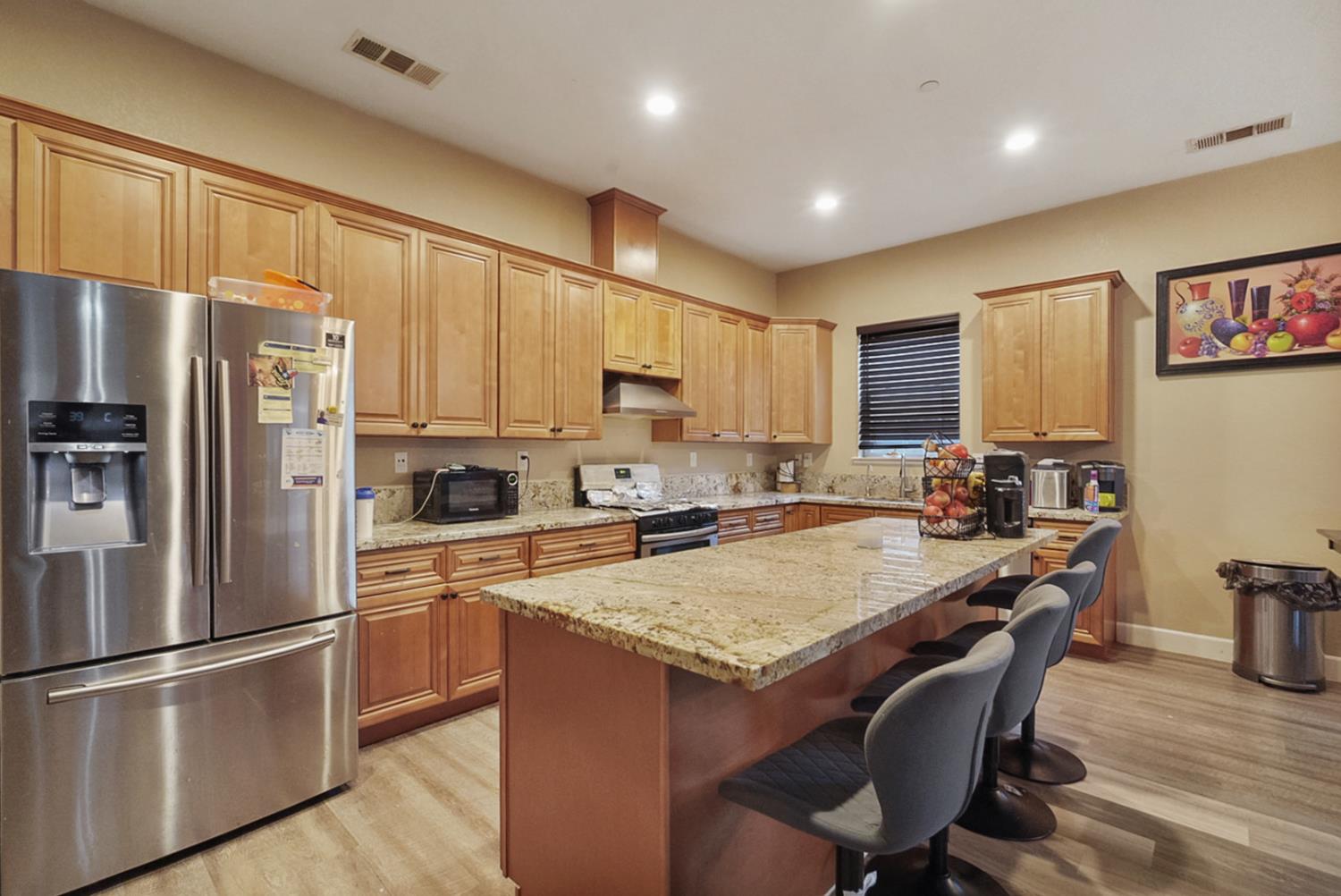 1213 Orion Dr, Merced, CA 95348