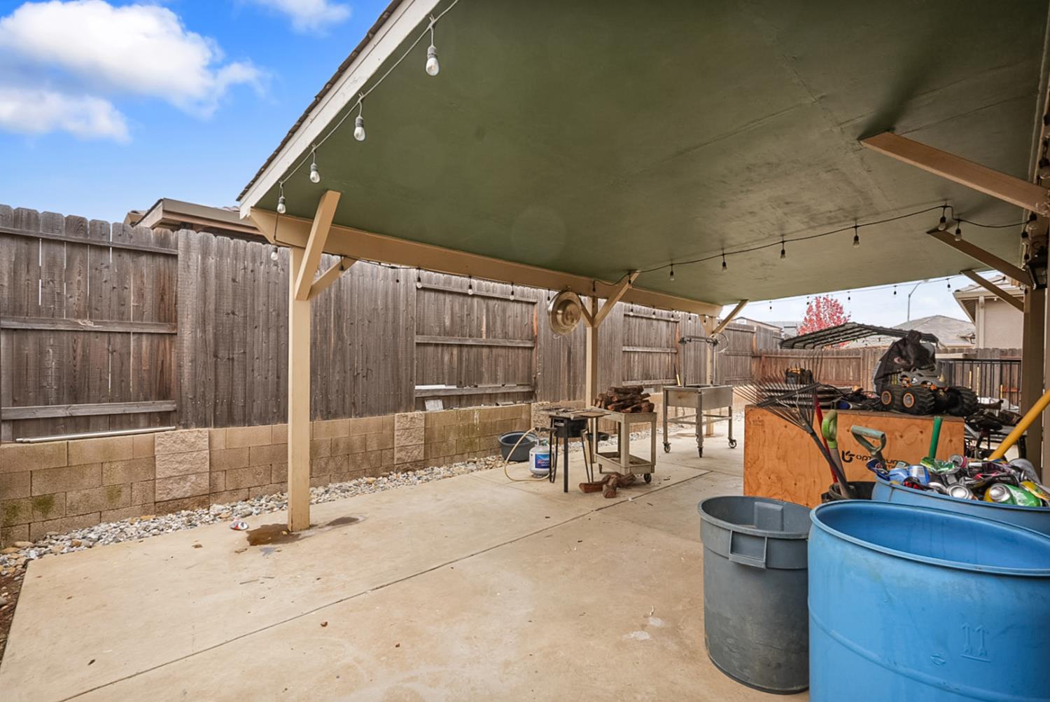 1213 Orion Dr, Merced, CA 95348