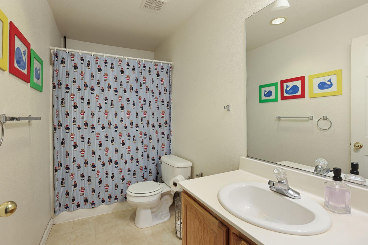 2036 Tiempo Pl, Manteca, CA 95336