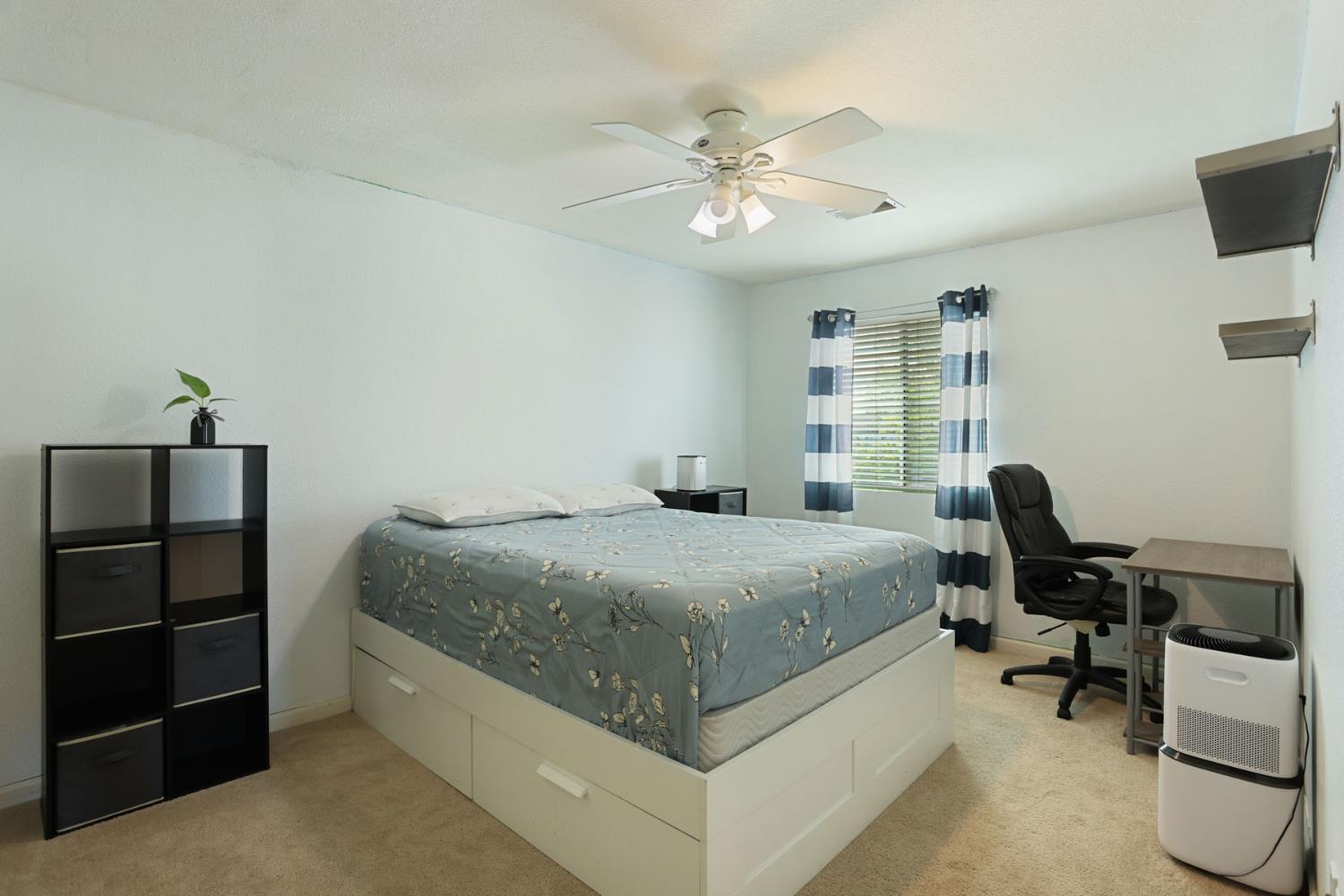 2036 Tiempo Pl, Manteca, CA 95336