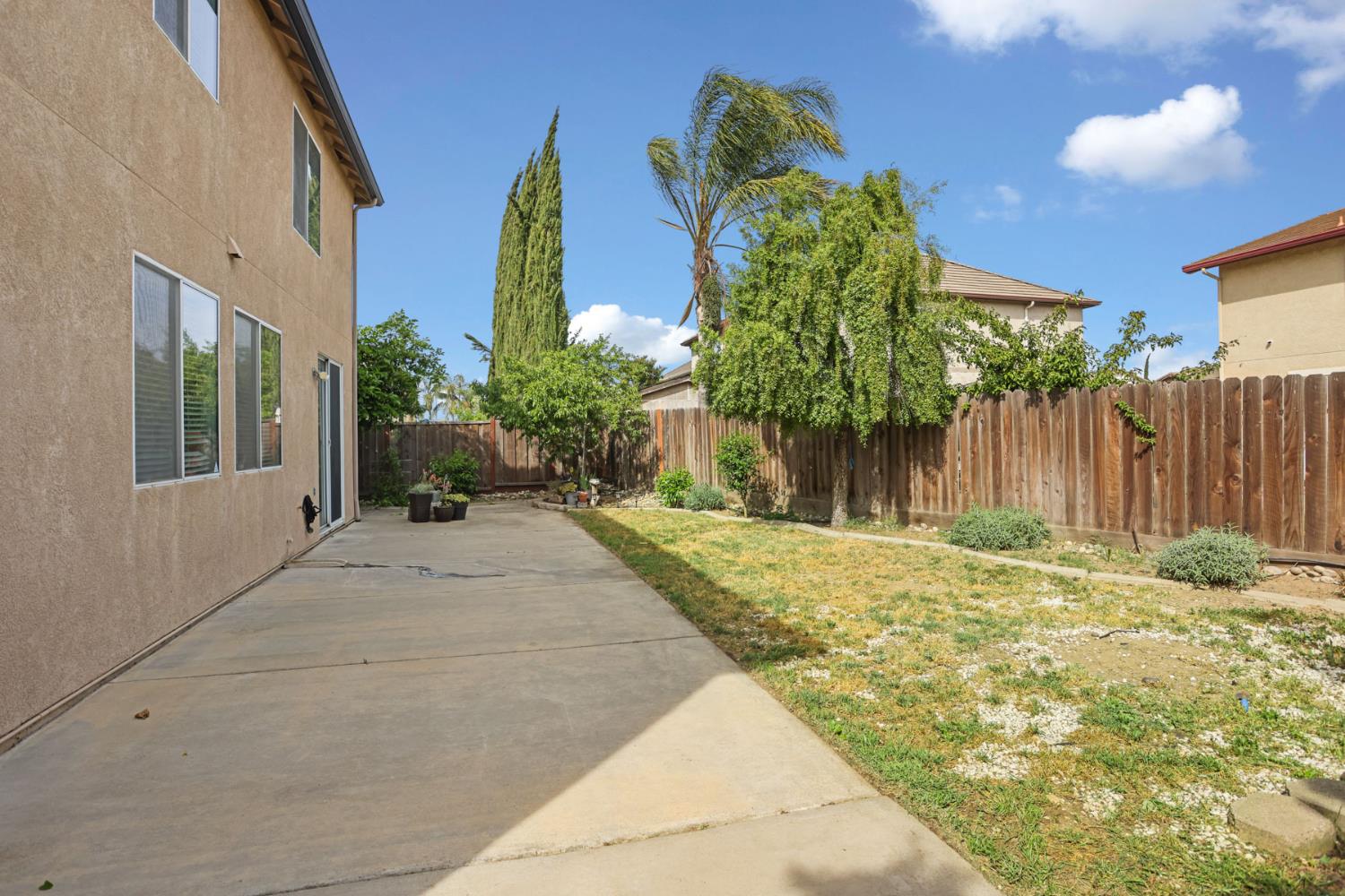 2036 Tiempo Pl, Manteca, CA 95336