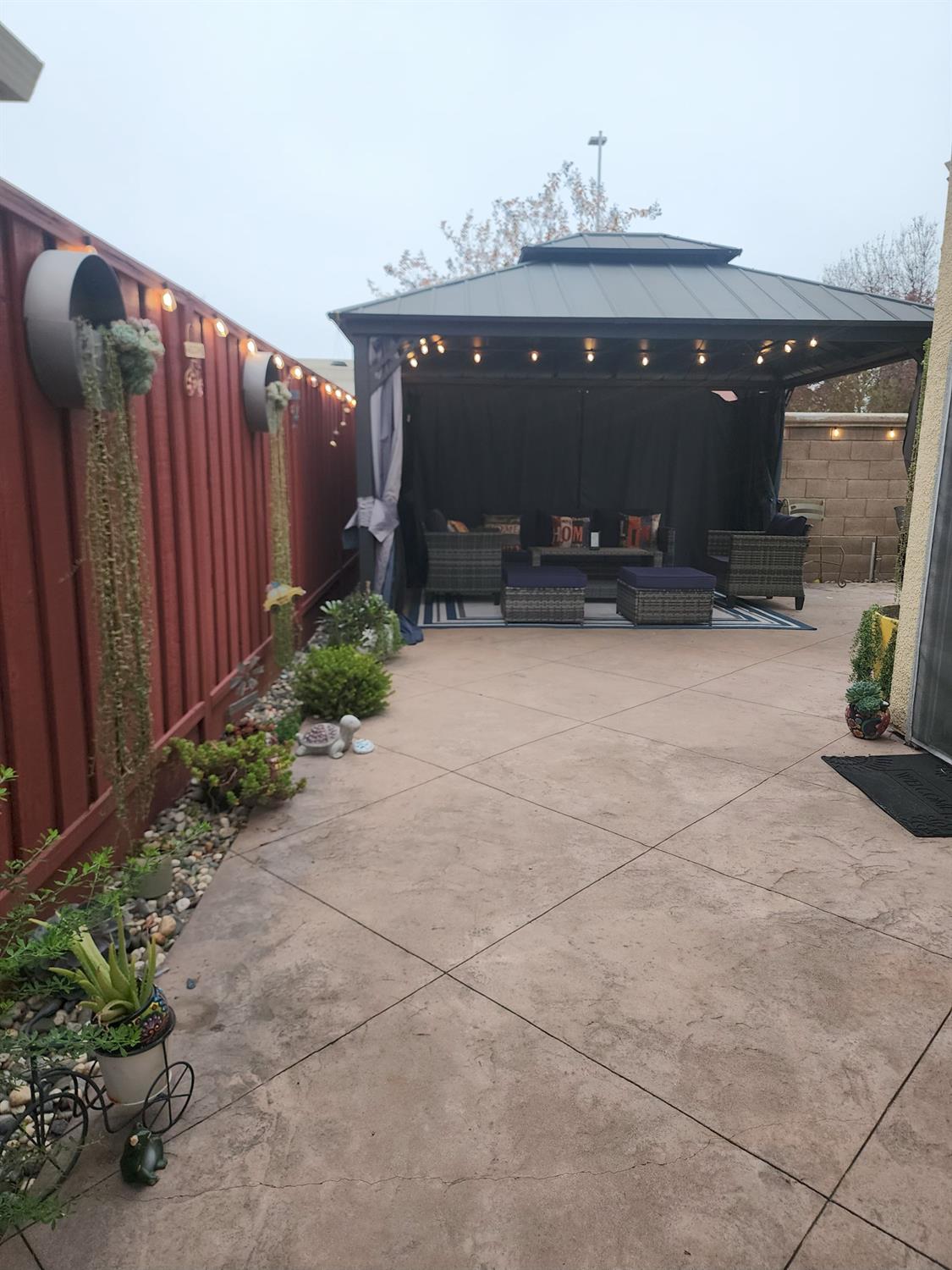 2500 Cottage Pointe Dr, Riverbank, CA 95367