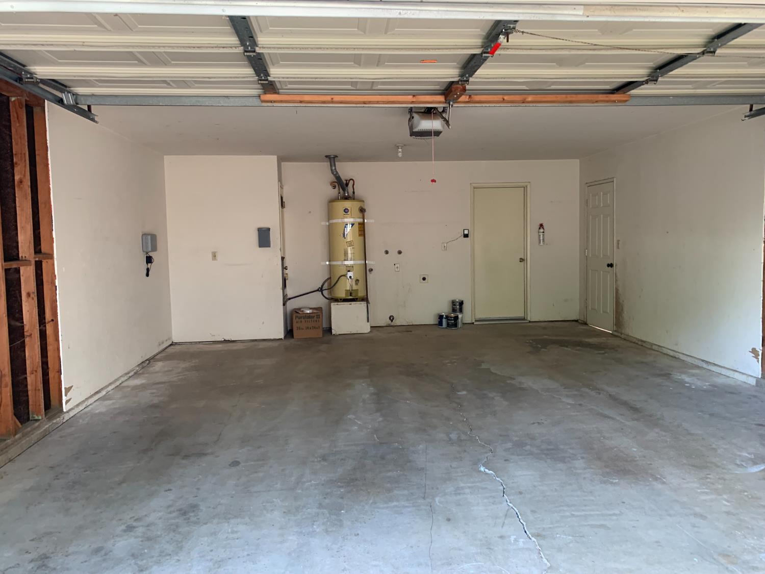 2429 Woodvale Dr, Modesto, CA 95355