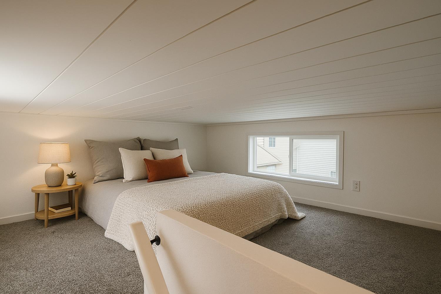 317 Moffat Blvd #14, Manteca, CA 95336