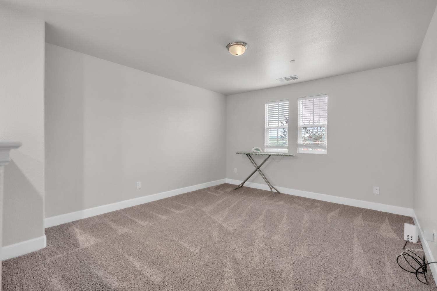 534 Mono St, Manteca, CA 95337