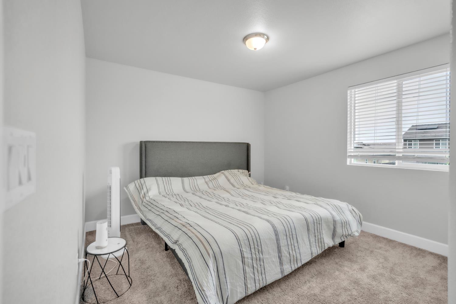 534 Mono St, Manteca, CA 95337