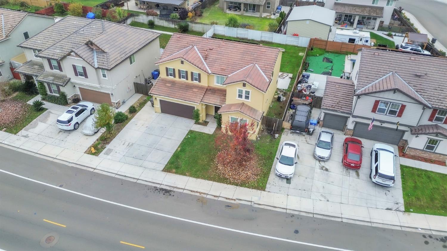 534 Mono St, Manteca, CA 95337