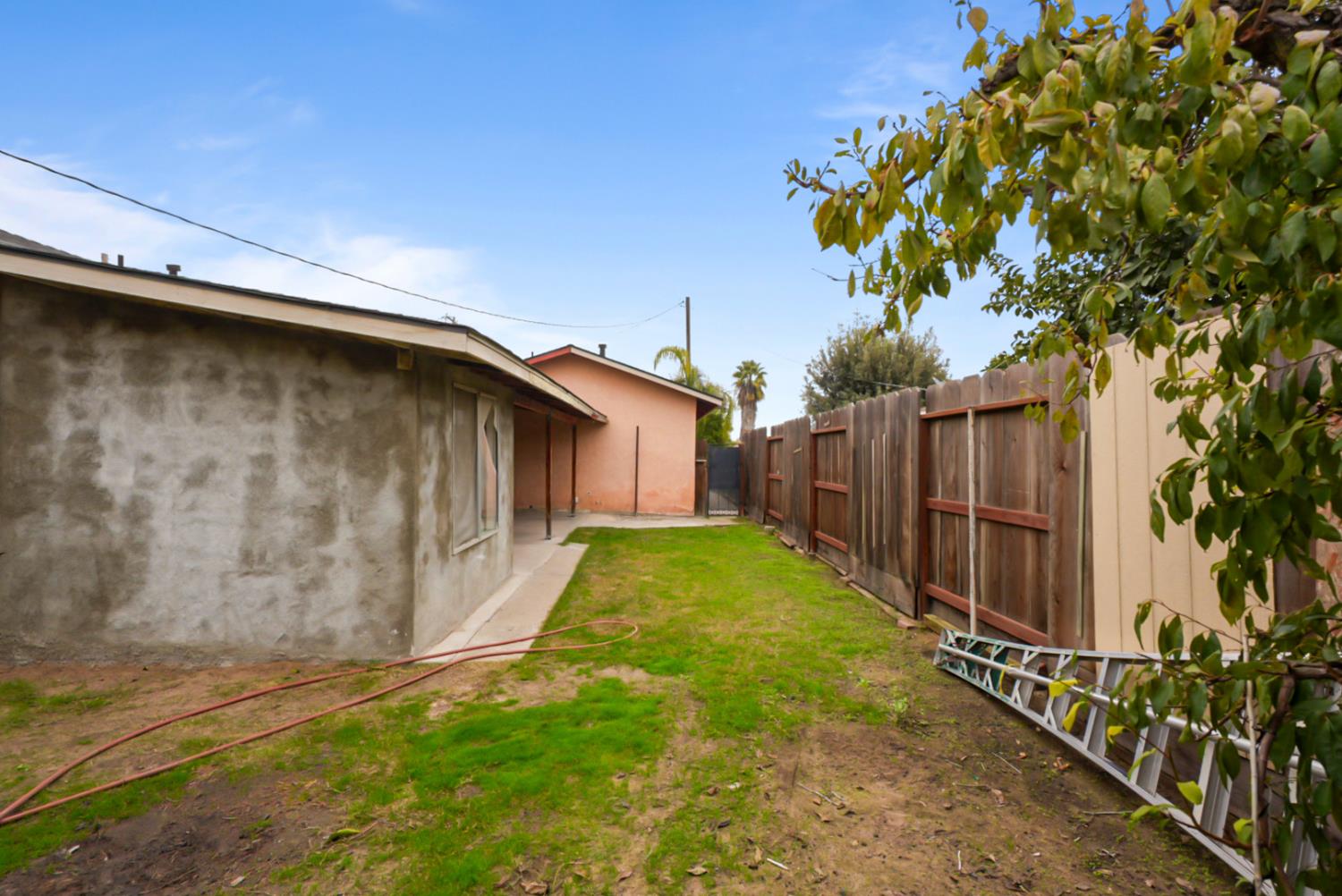 9135 Orchid Ln, Delhi, CA 95315