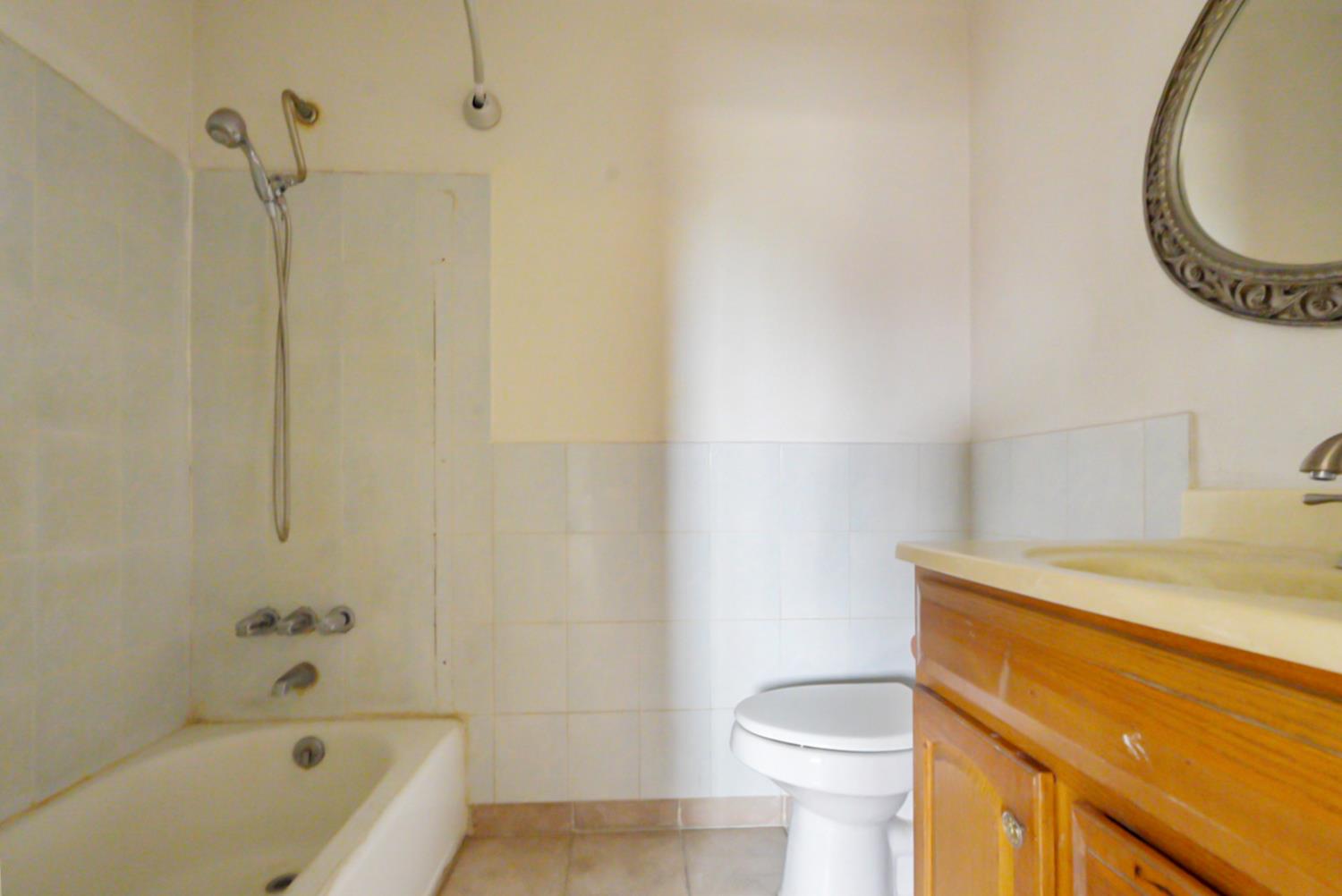 9135 Orchid Ln, Delhi, CA 95315