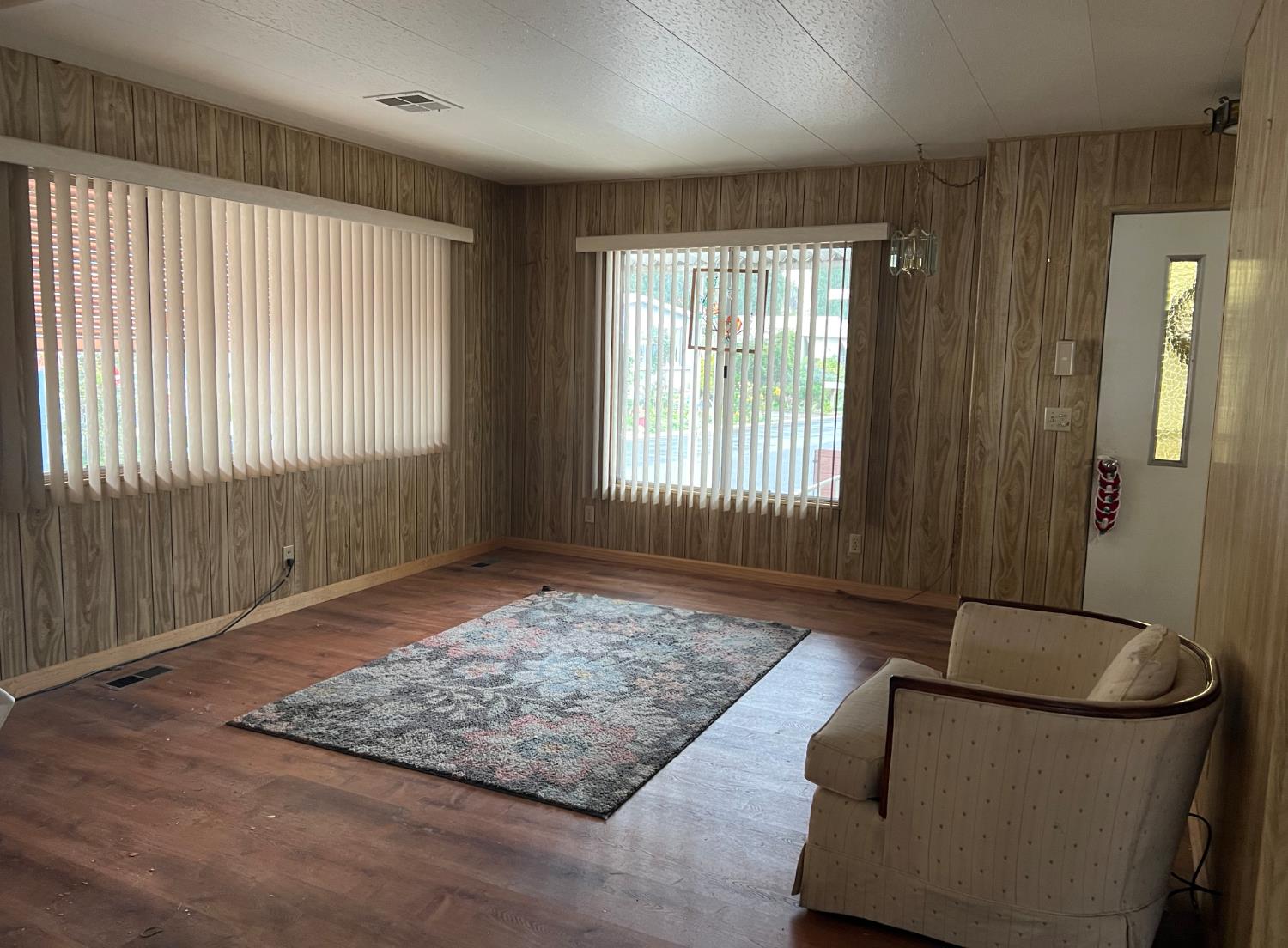 250 E 250 E Las Palmas Avenue #81, Patterson, CA 95363