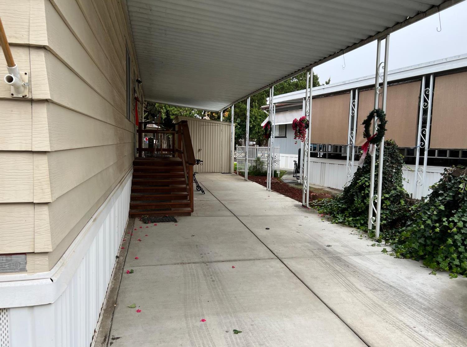 250 E 250 E Las Palmas Avenue #81, Patterson, CA 95363