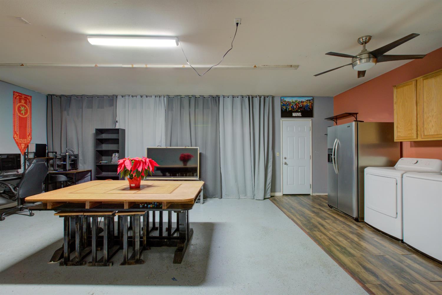 1748 Mulberry Way, Hughson, CA 95326