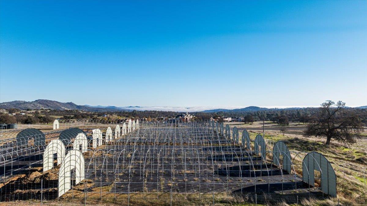 100 Hodson Rd, Copperopolis, CA 95228