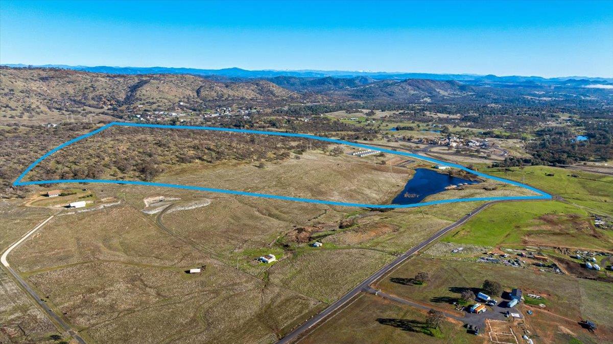 100 Hodson Rd, Copperopolis, CA 95228