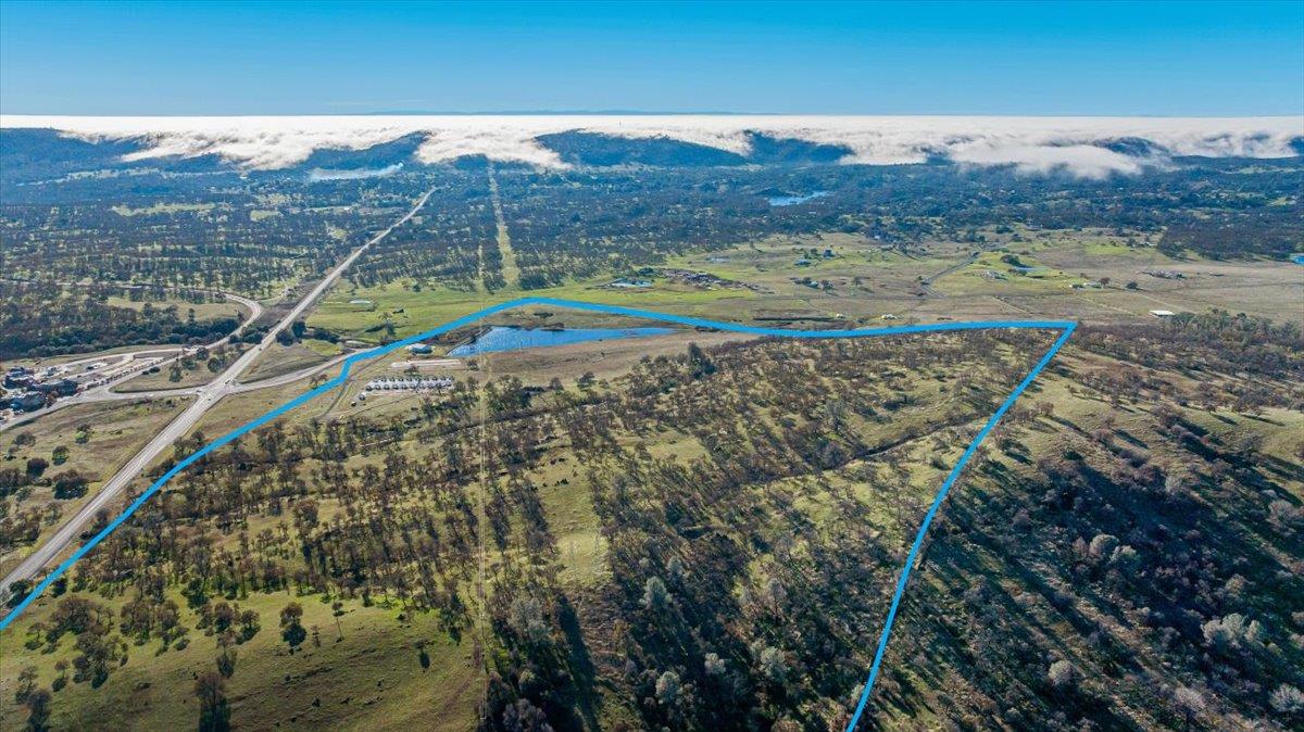 100 Hodson Rd, Copperopolis, CA 95228