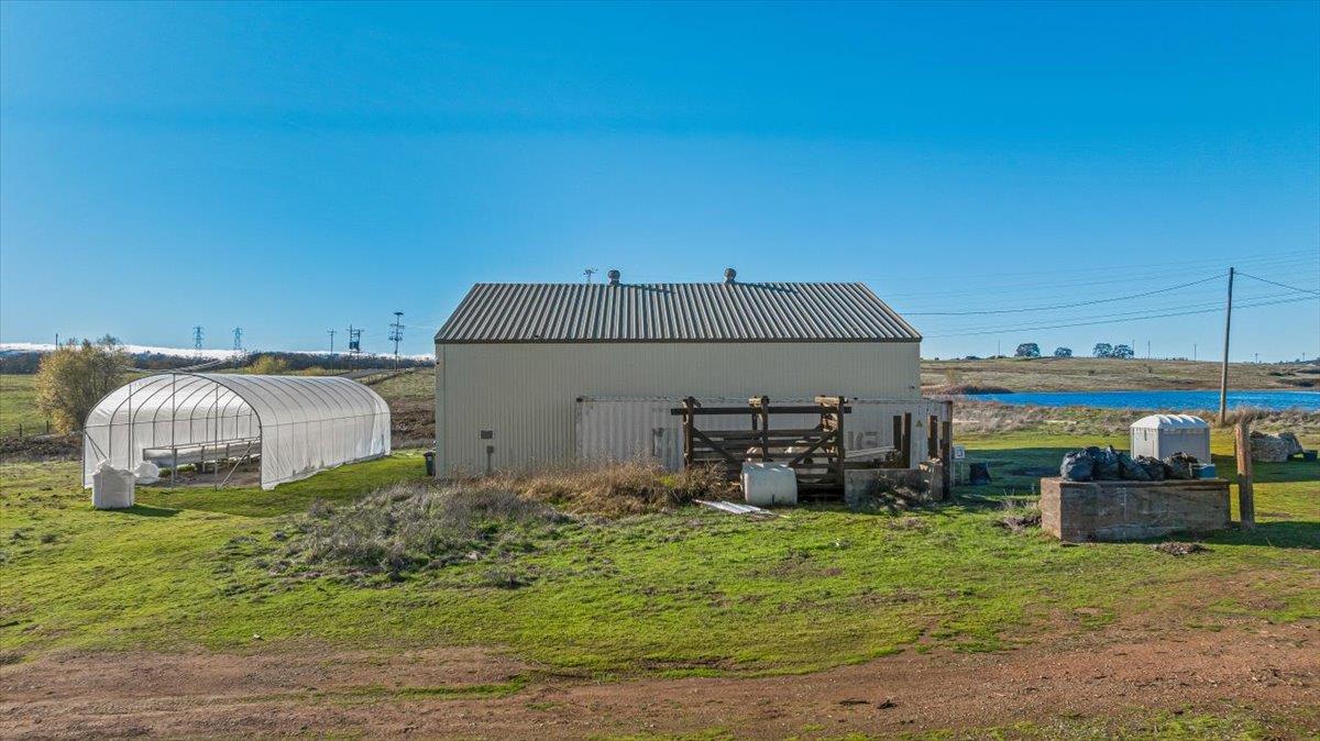 100 Hodson Rd, Copperopolis, CA 95228