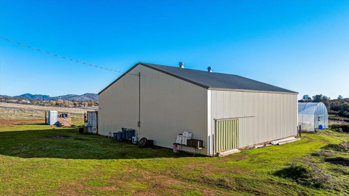 100 Hodson Rd, Copperopolis, CA 95228