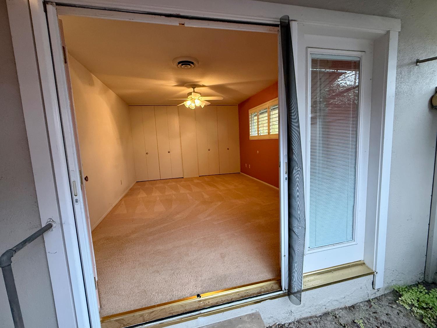 205 Floyd Ave #15, Modesto, CA 95350