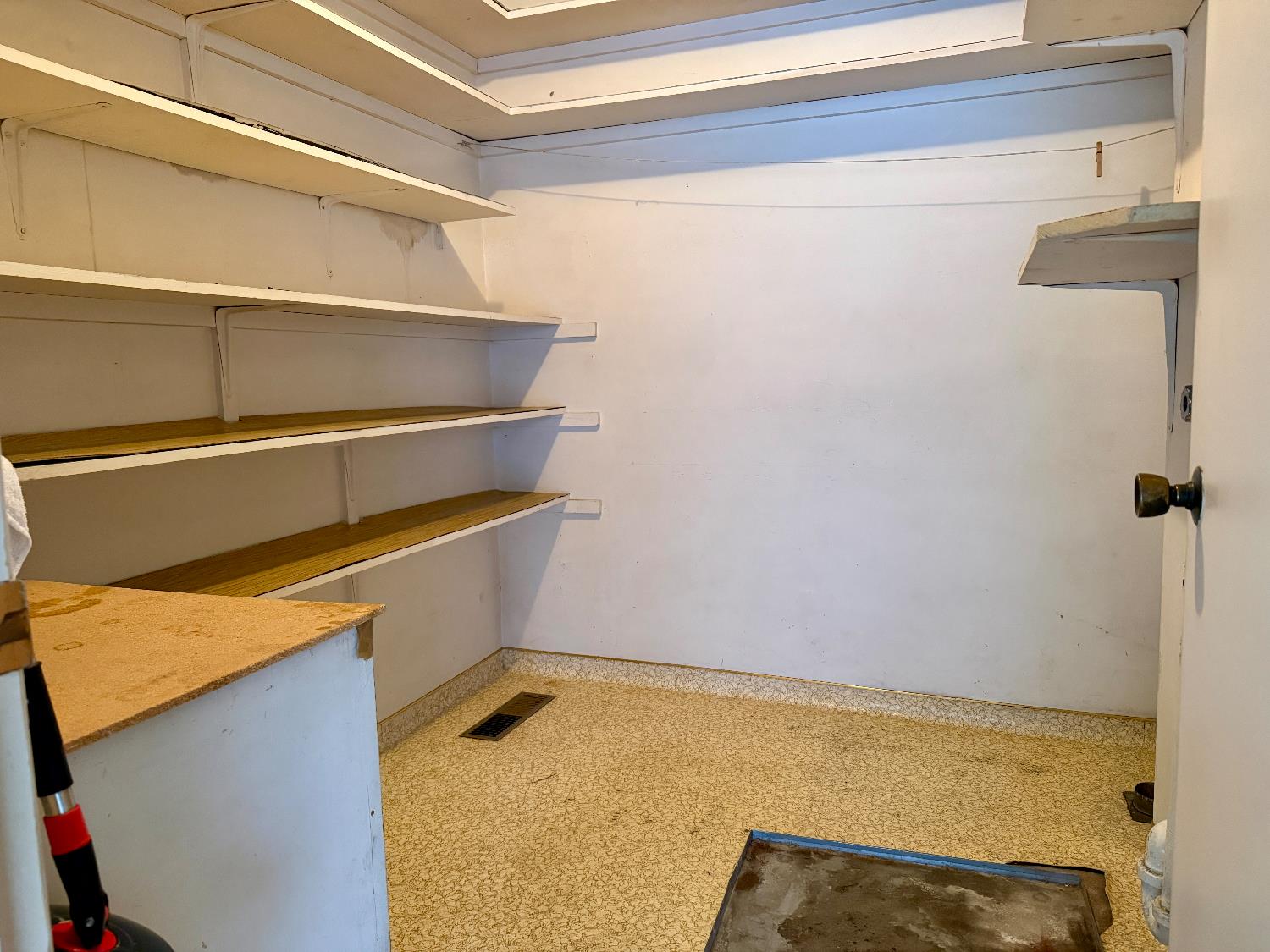 205 Floyd Ave #15, Modesto, CA 95350