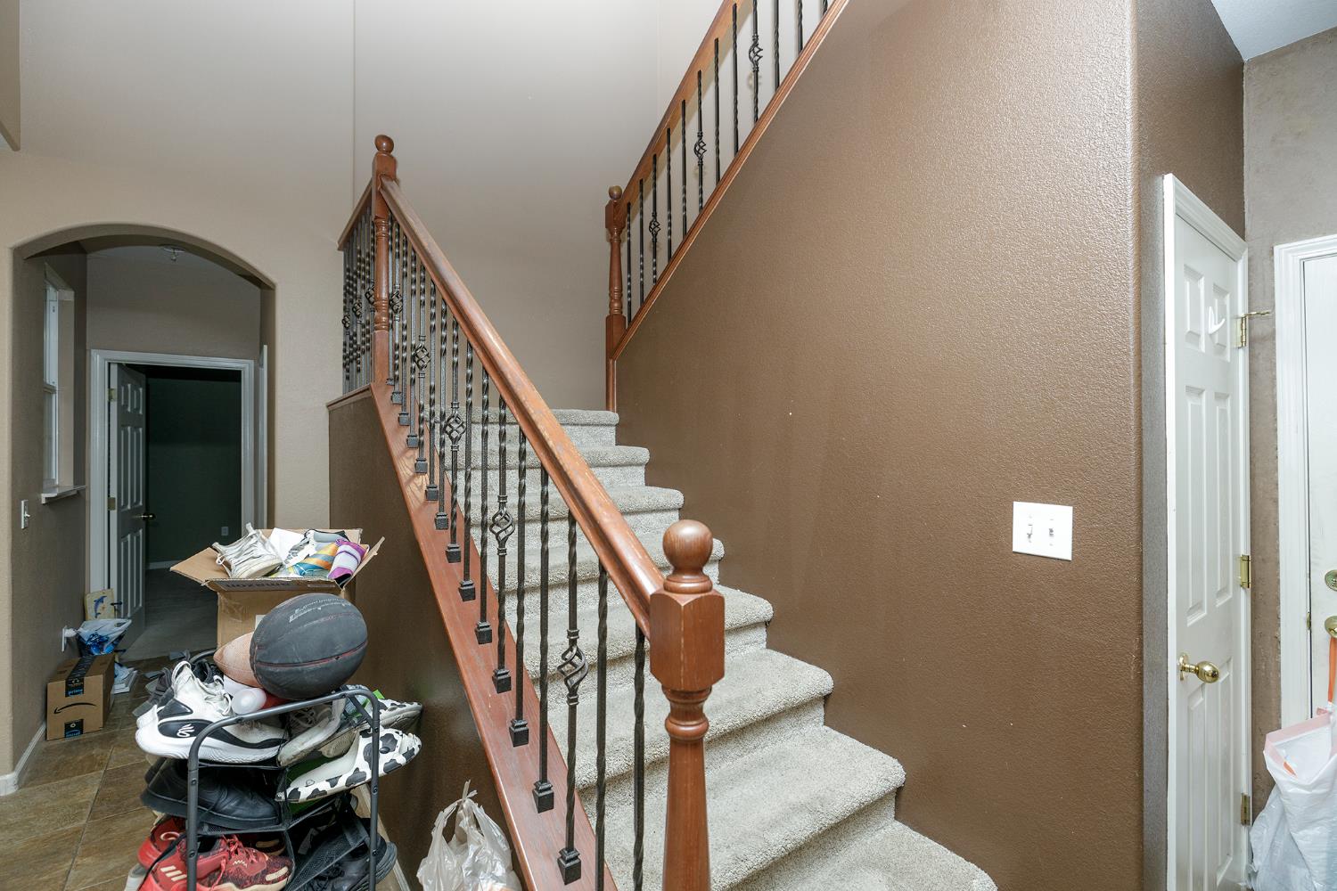 13716 Channel Ln, Waterford, CA 95386