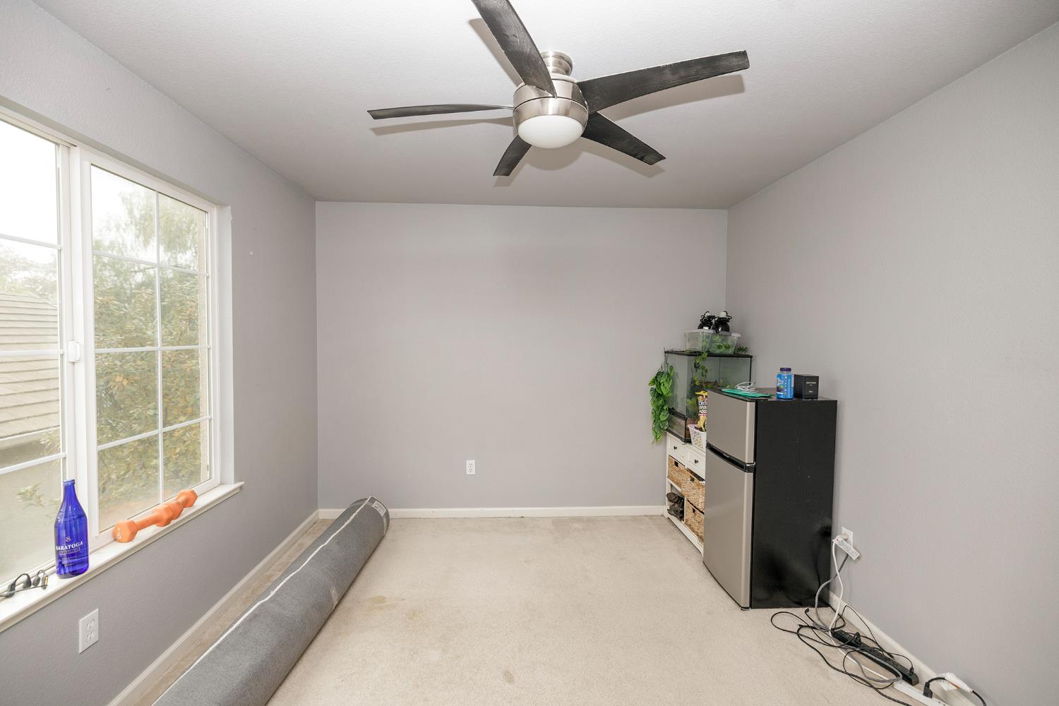 13716 Channel Ln, Waterford, CA 95386