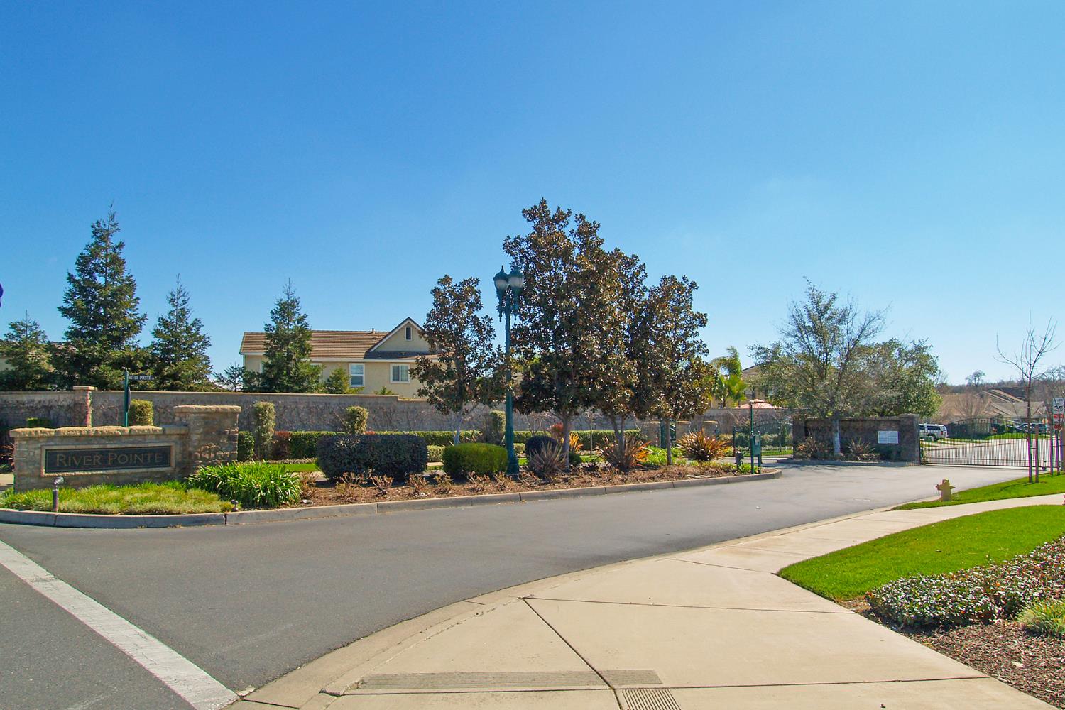 13716 Channel Ln, Waterford, CA 95386