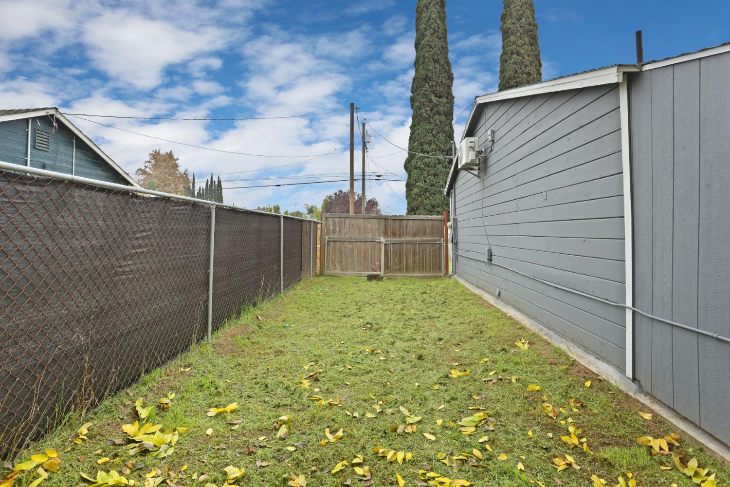 307 Joseph Rd, Manteca, CA 95336