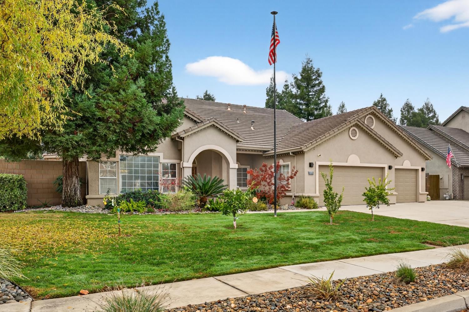 3221 Amethyst Way, Turlock, CA 95382