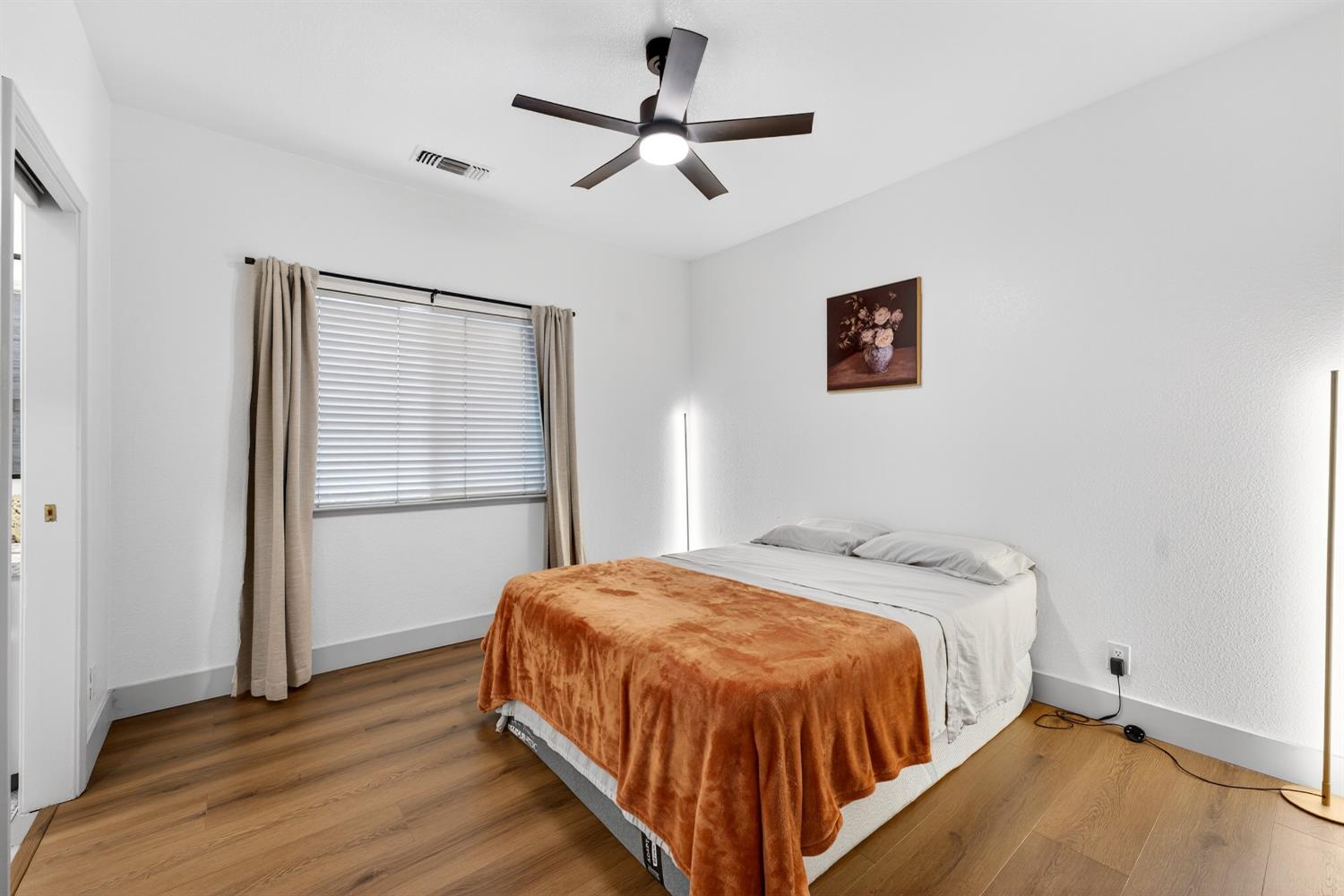 3221 Amethyst Way, Turlock, CA 95382