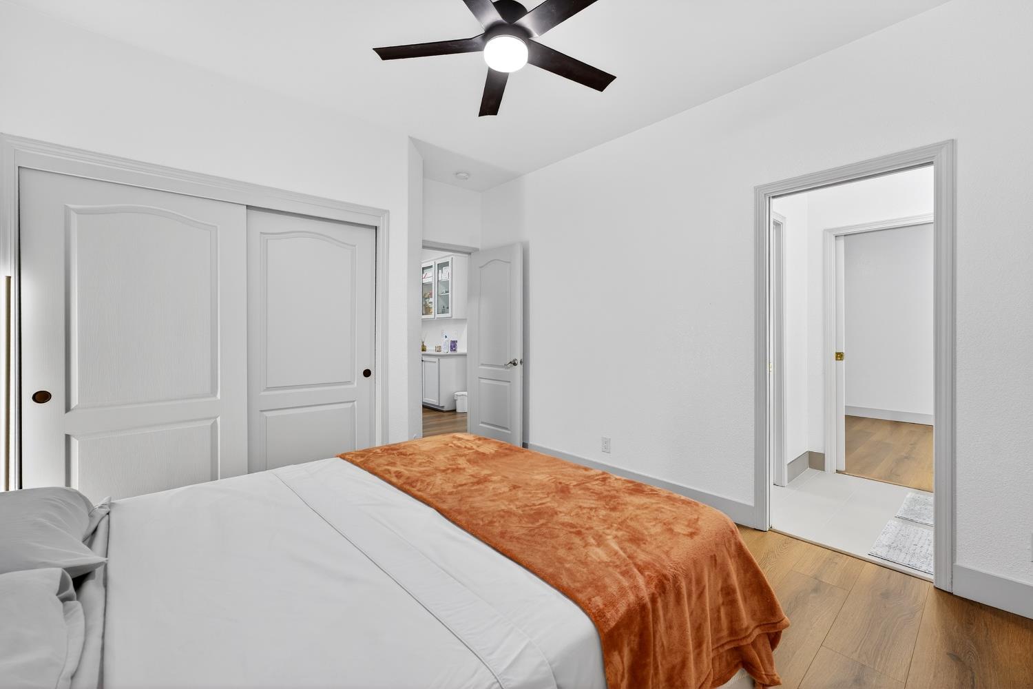 3221 Amethyst Way, Turlock, CA 95382