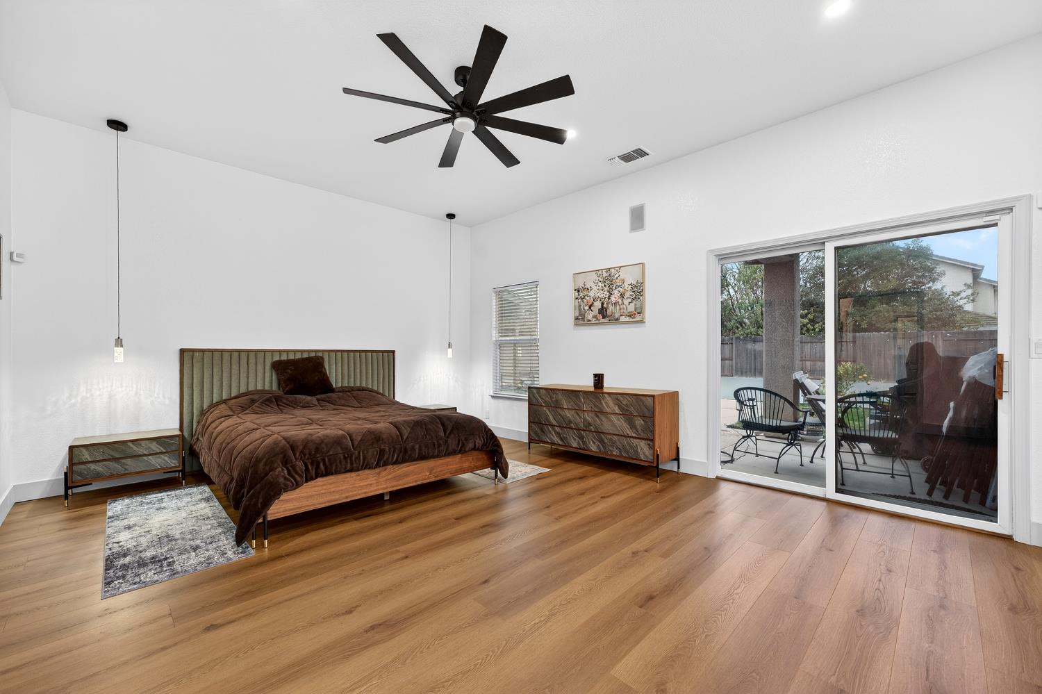 3221 Amethyst Way, Turlock, CA 95382