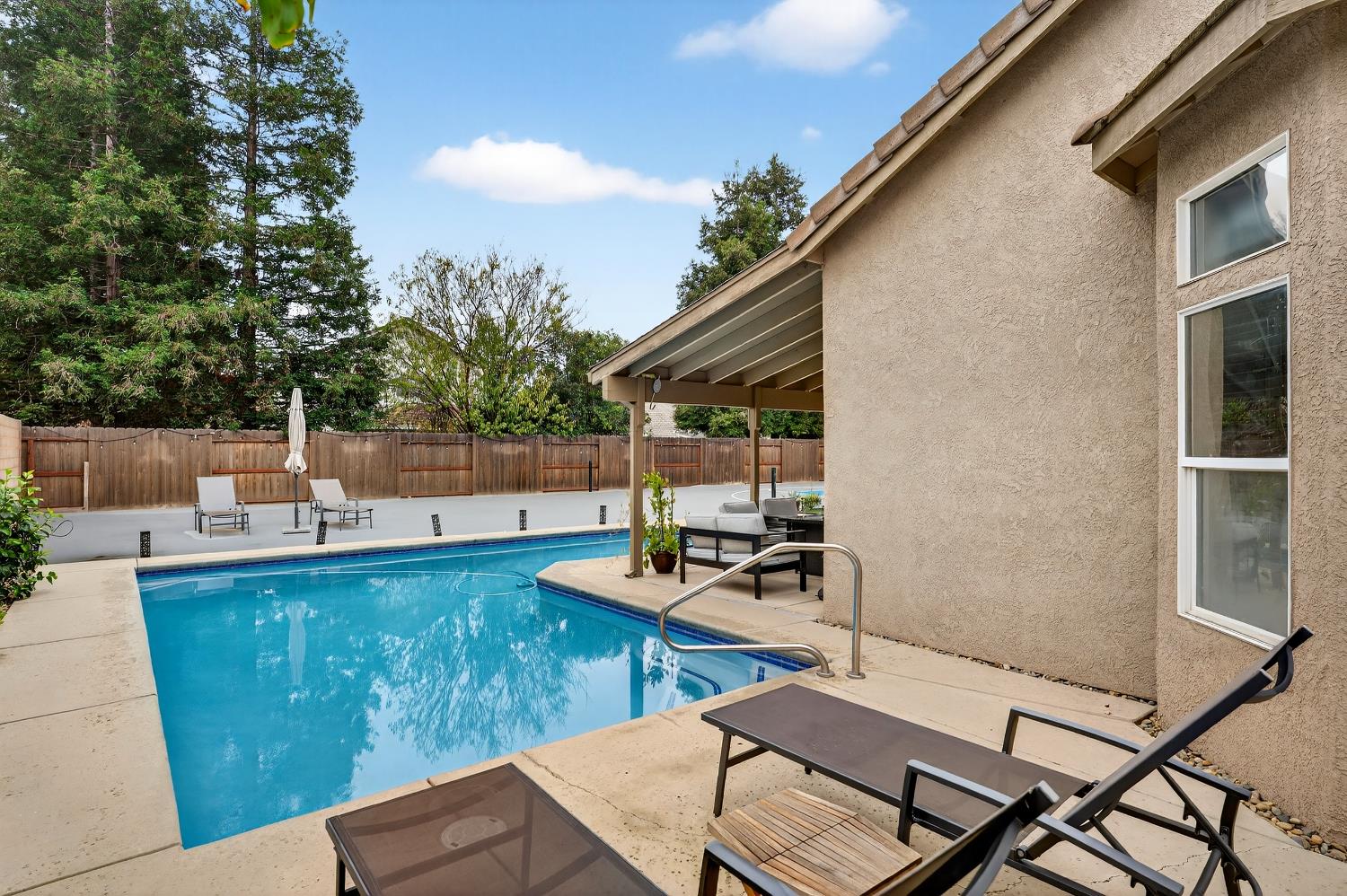 3221 Amethyst Way, Turlock, CA 95382