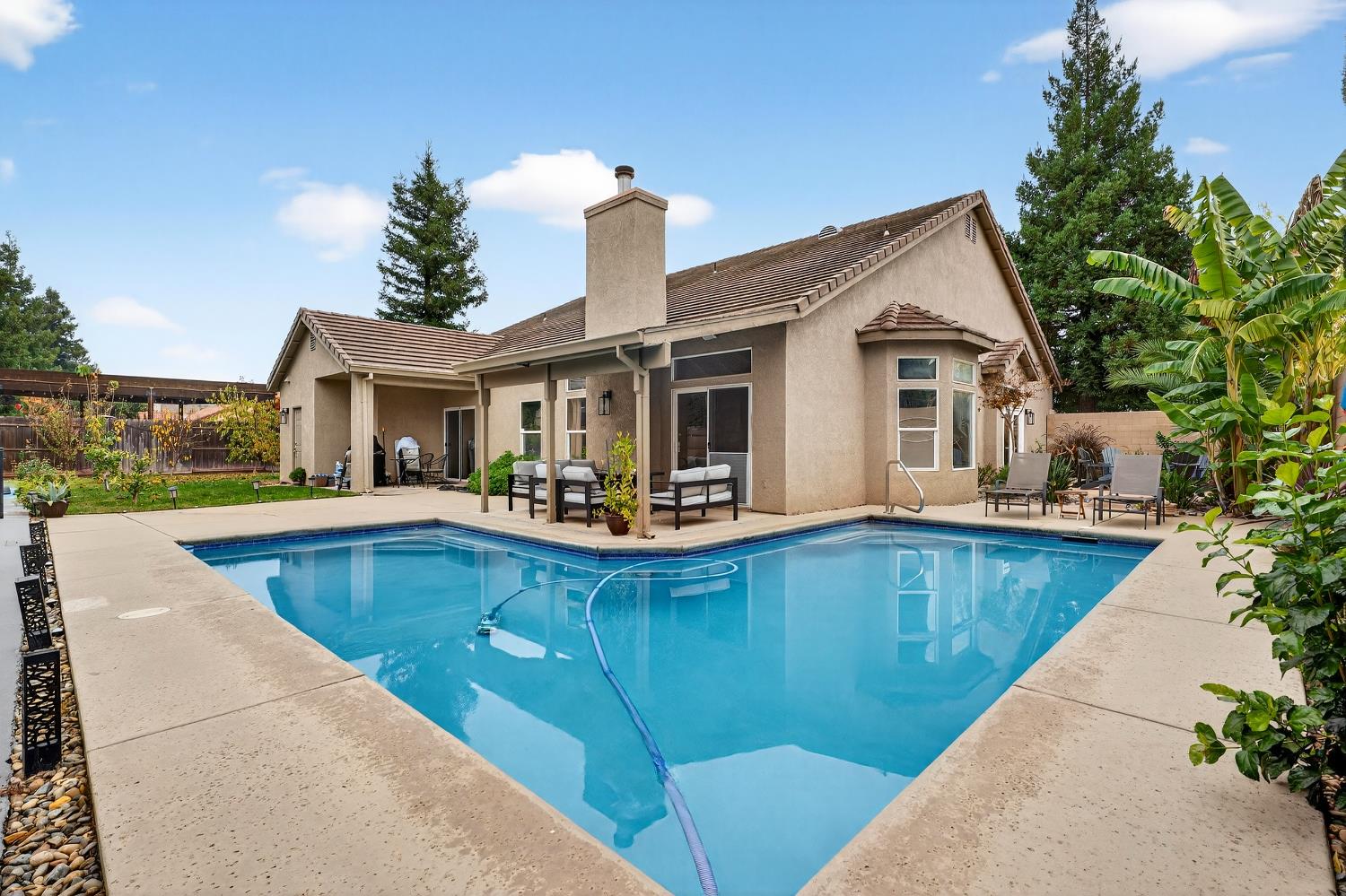 3221 Amethyst Way, Turlock, CA 95382