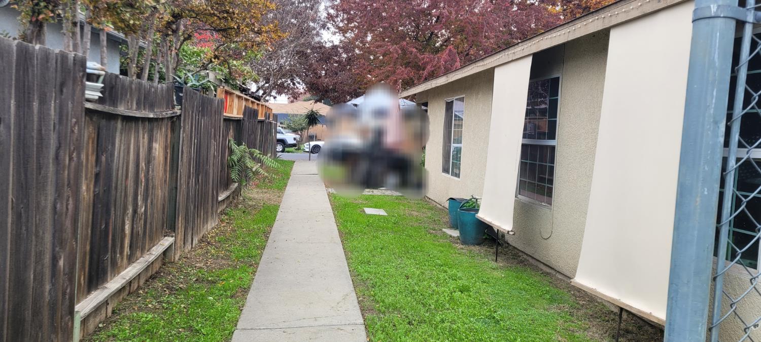 117 Maple St, Modesto, CA 95351
