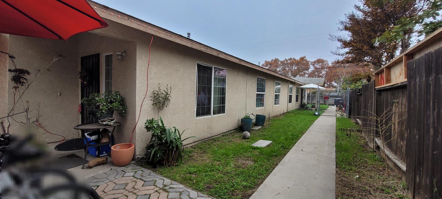 117 Maple St, Modesto, CA 95351