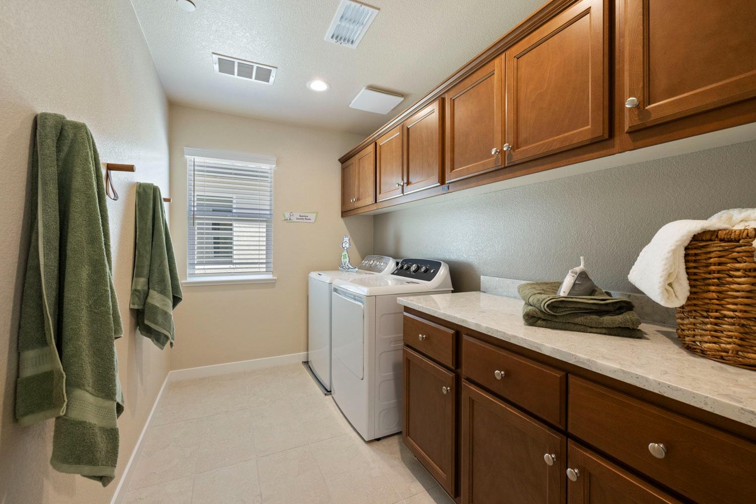 437 Lemongrass St, Turlock, CA 95380