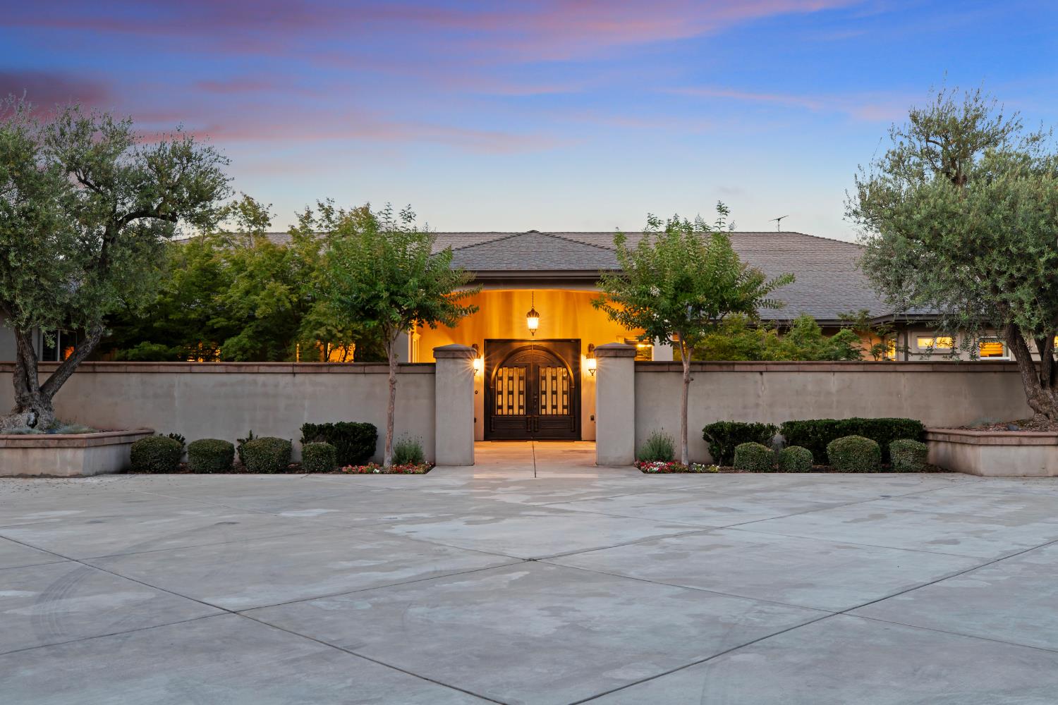 29533 E Chapman Way, Escalon, CA 95320