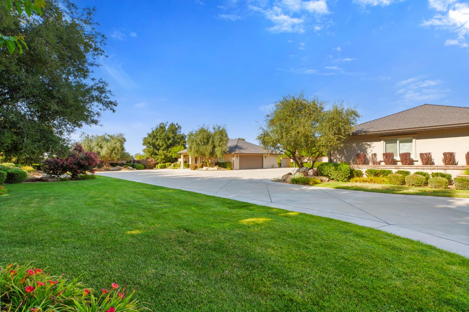 29533 E Chapman Way, Escalon, CA 95320